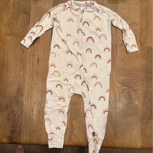 Loulou Lollipop 12-18mo Rainbow Patterned Pajamas